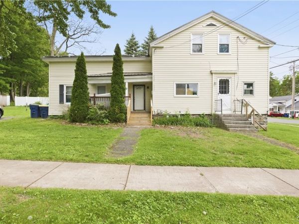 2 Seneca Street , Baldwinsville, NY 13027
