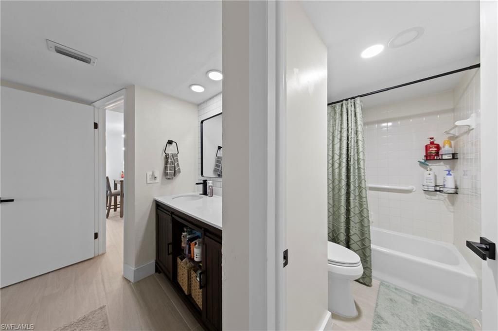 25808 Cockleshell Dr, Unit 114, Bonita Springs, FL 34135 Photo