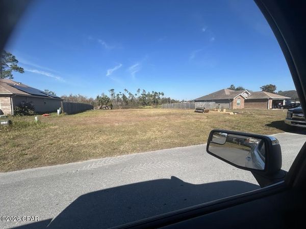 6659 Fox Lake Drive , Panama City, FL 32404