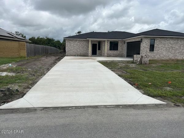 6659 Fox Lake Drive, Panama City, FL 32404