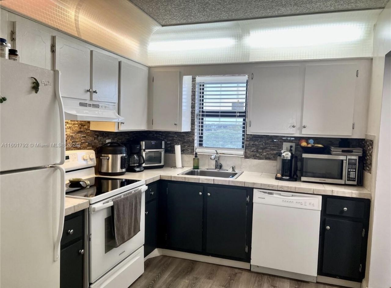 9235 SW 8th Street, Unit 507, Boca Raton, FL 33428 Photo