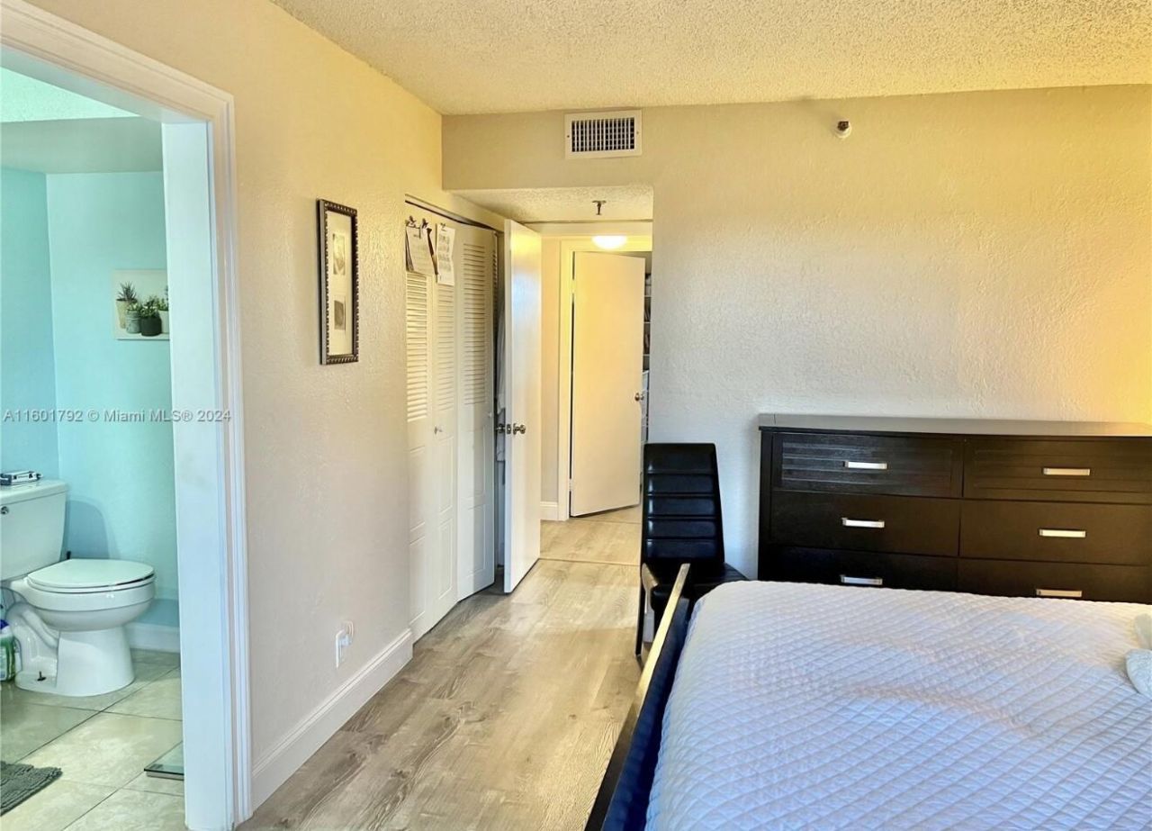 9235 SW 8th Street, Unit 507, Boca Raton, FL 33428 Photo