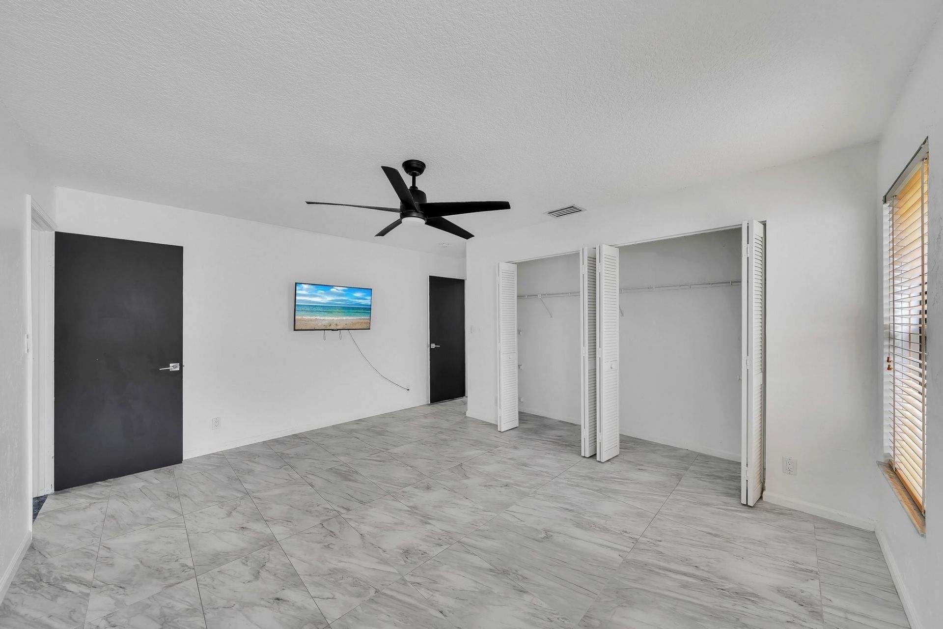 303 NW 105th Terrace, Coral Springs, FL 33071 Photo