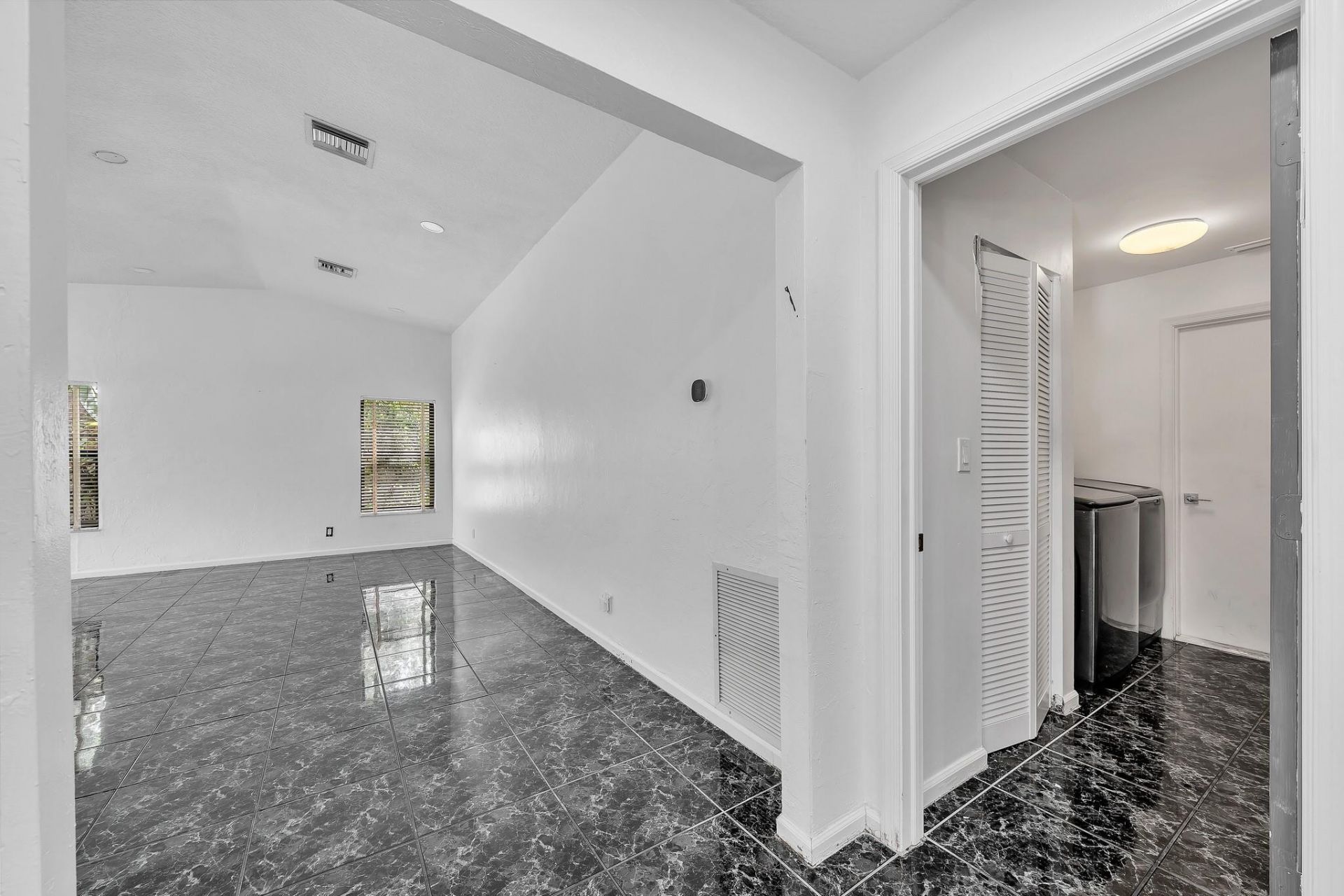 303 NW 105th Terrace, Coral Springs, FL 33071 Photo
