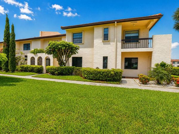 8045 Eastlake Drive, Unit E, Boca Raton, FL 33433