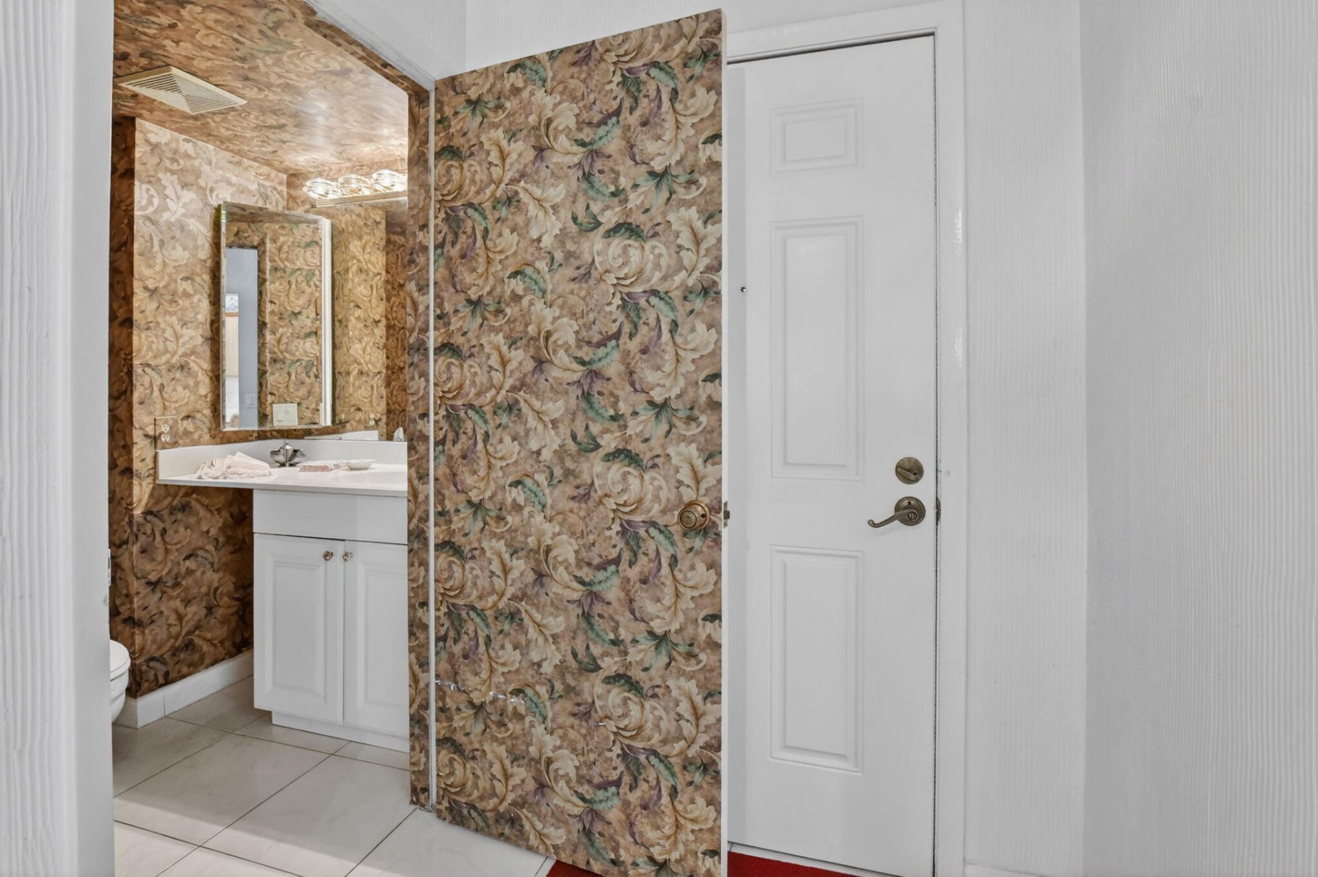 8045 Eastlake Drive, Unit E, Boca Raton, FL 33433 Photo