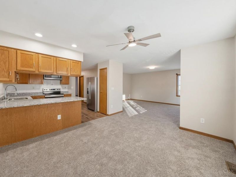 700 E Main Street, Unit 32, Hillsboro, OH 45133 Photo 10