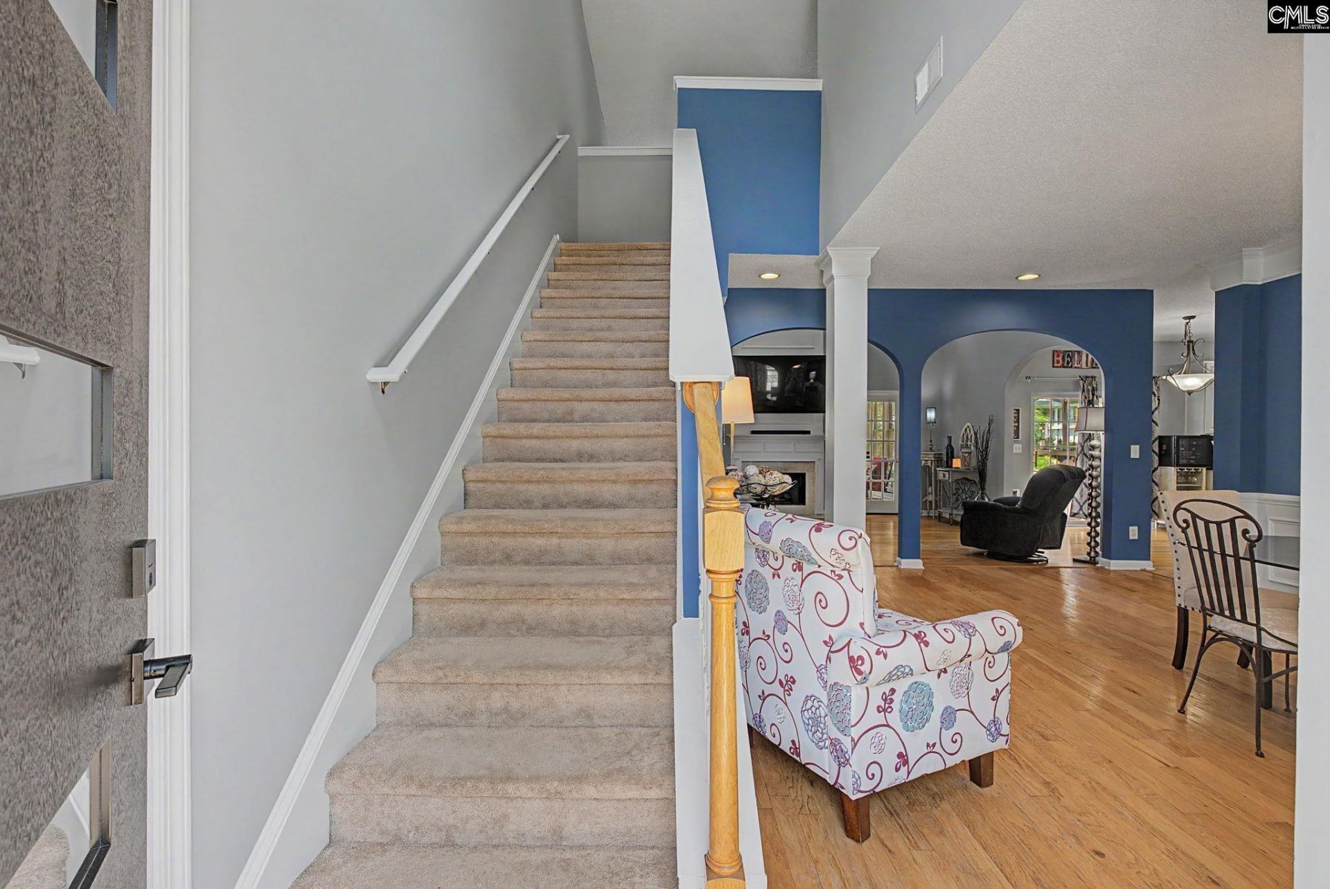 205 Coopers Hawk Circle  Photo 10