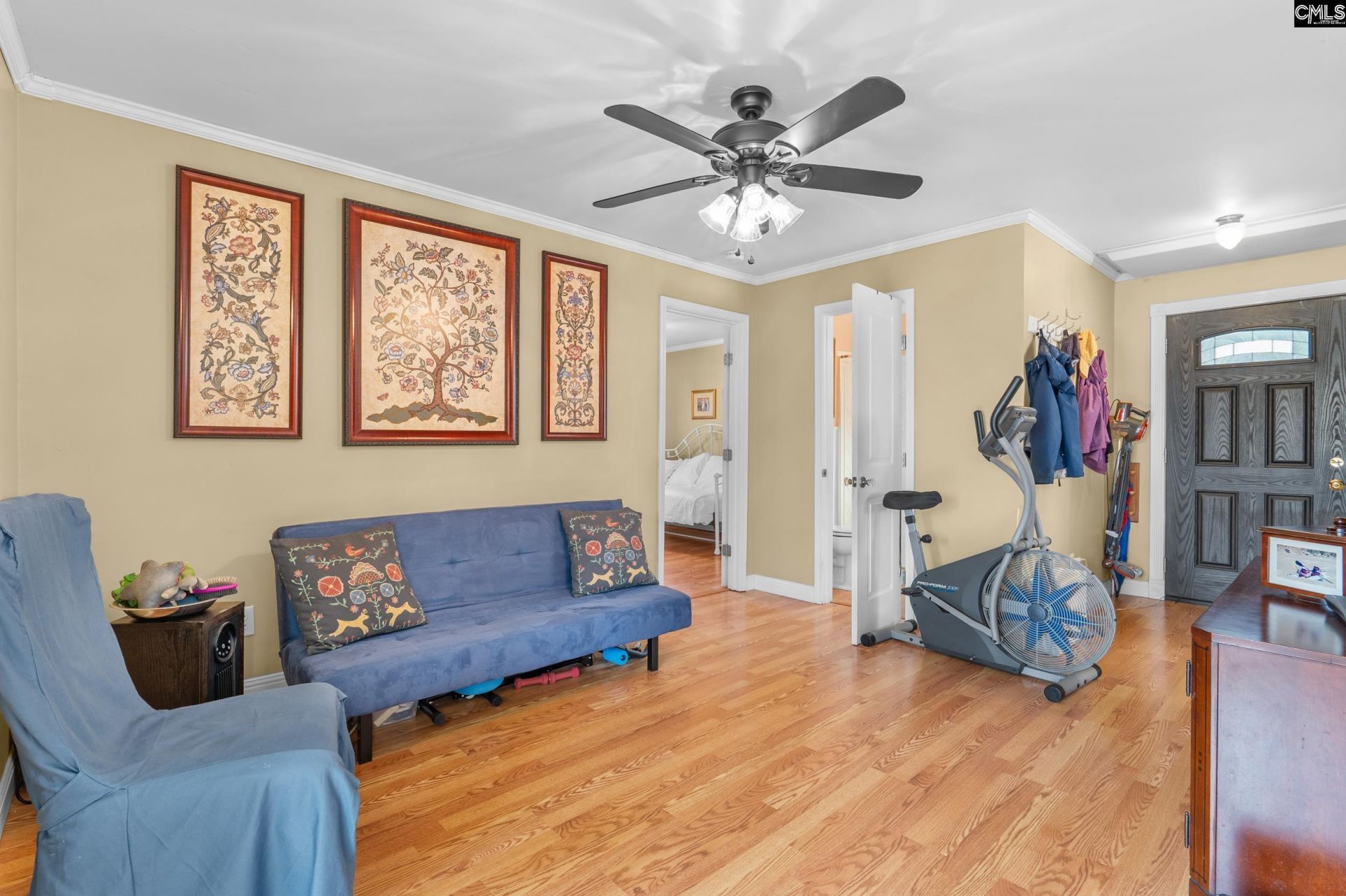 912 Lakewood Drive  Photo 14