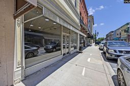 1211 Main Street  photo 4