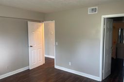 1003 Old Manor Road  photo 4