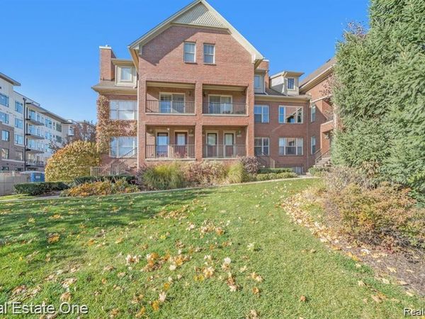 1448 S Main Street , Royal Oak, MI 48067