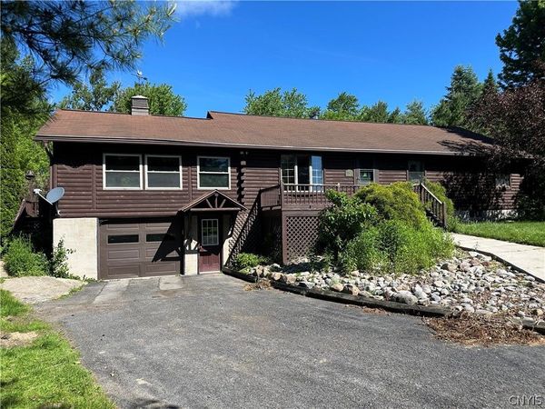 2515 Shamrock Road , Skaneateles, NY 13152