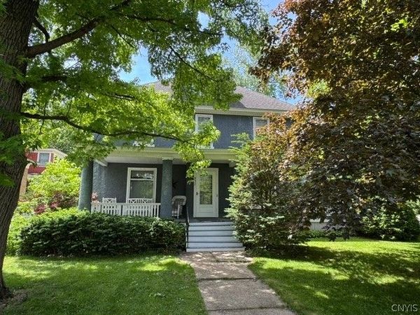 502 Broad Street , Oneida, NY 13421