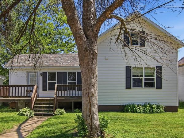 1827 Charles Street, Eau Claire, WI 54703