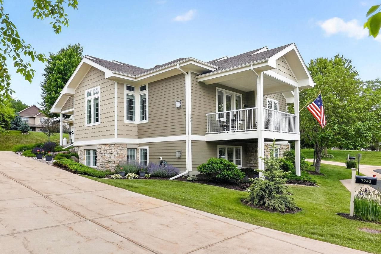 7242 Lily Lane, Middleton, WI 53562 Main Photo