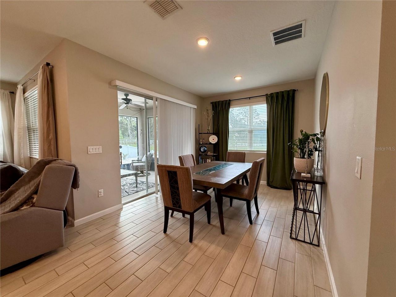 6015 Nightjar Court , Okahumpka, FL 34762 Photo