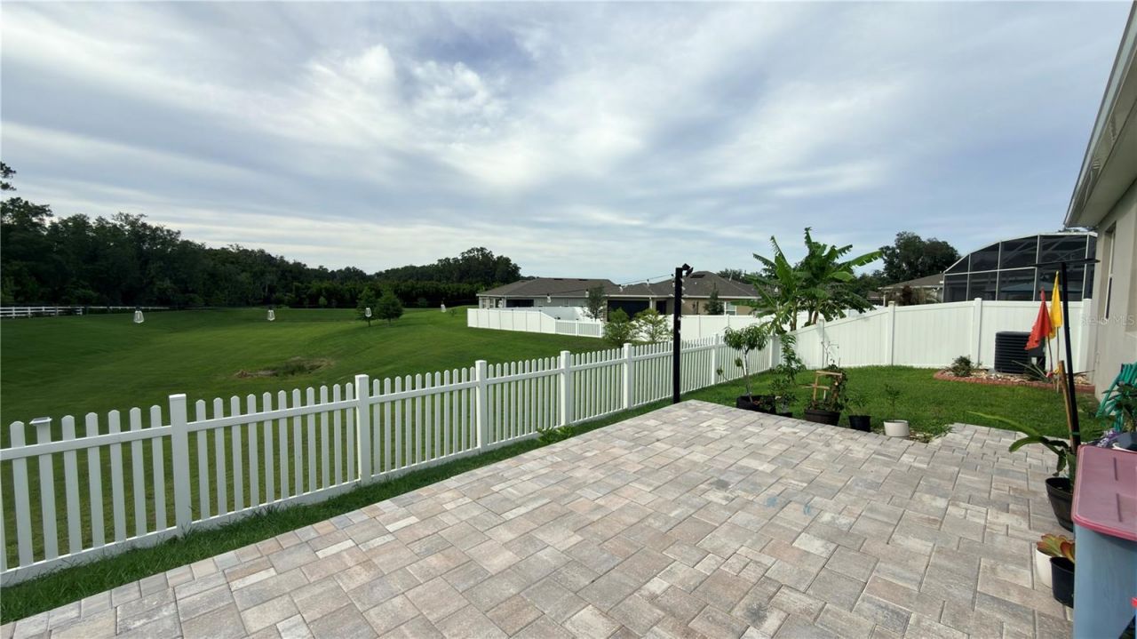 6015 Nightjar Court , Okahumpka, FL 34762 Photo
