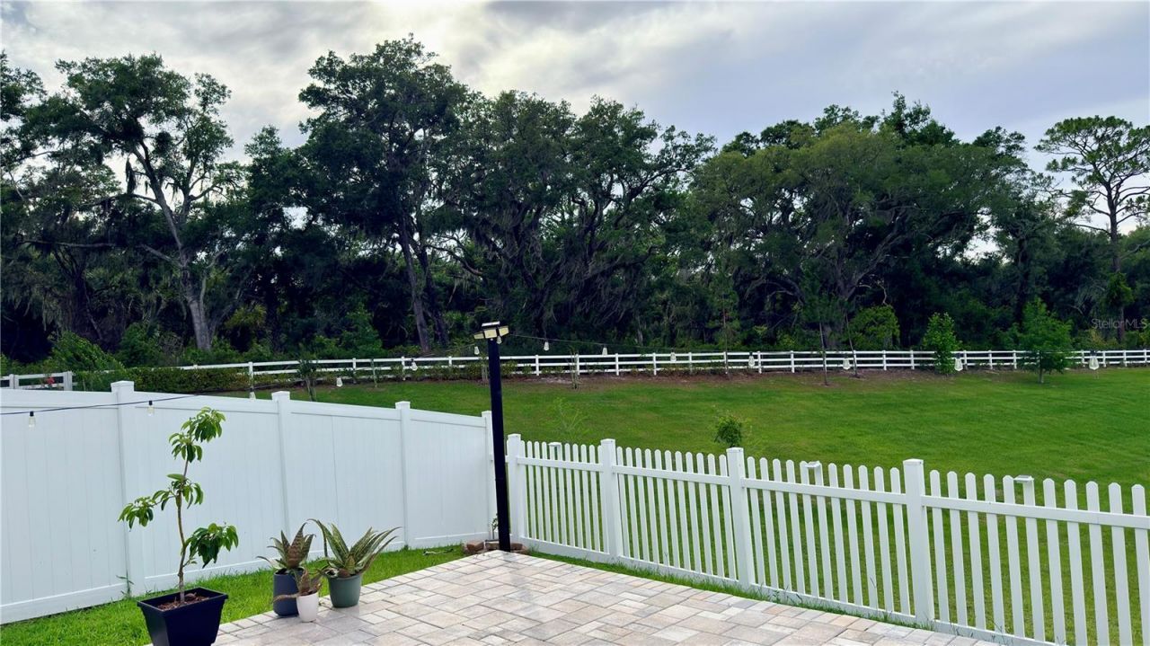 6015 Nightjar Court , Okahumpka, FL 34762 Photo