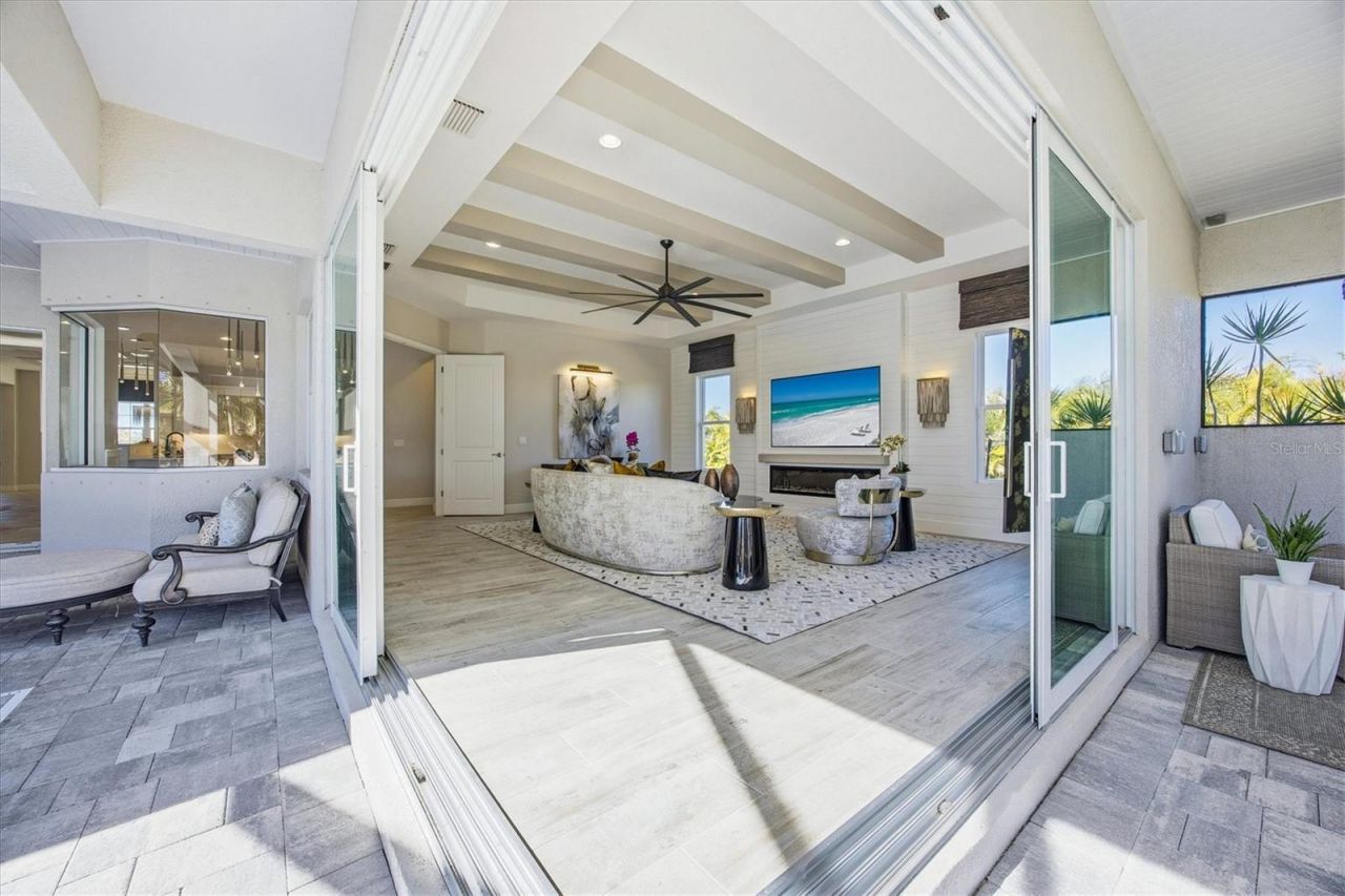 3467 Compound Court, Sarasota, FL 34240 Photo