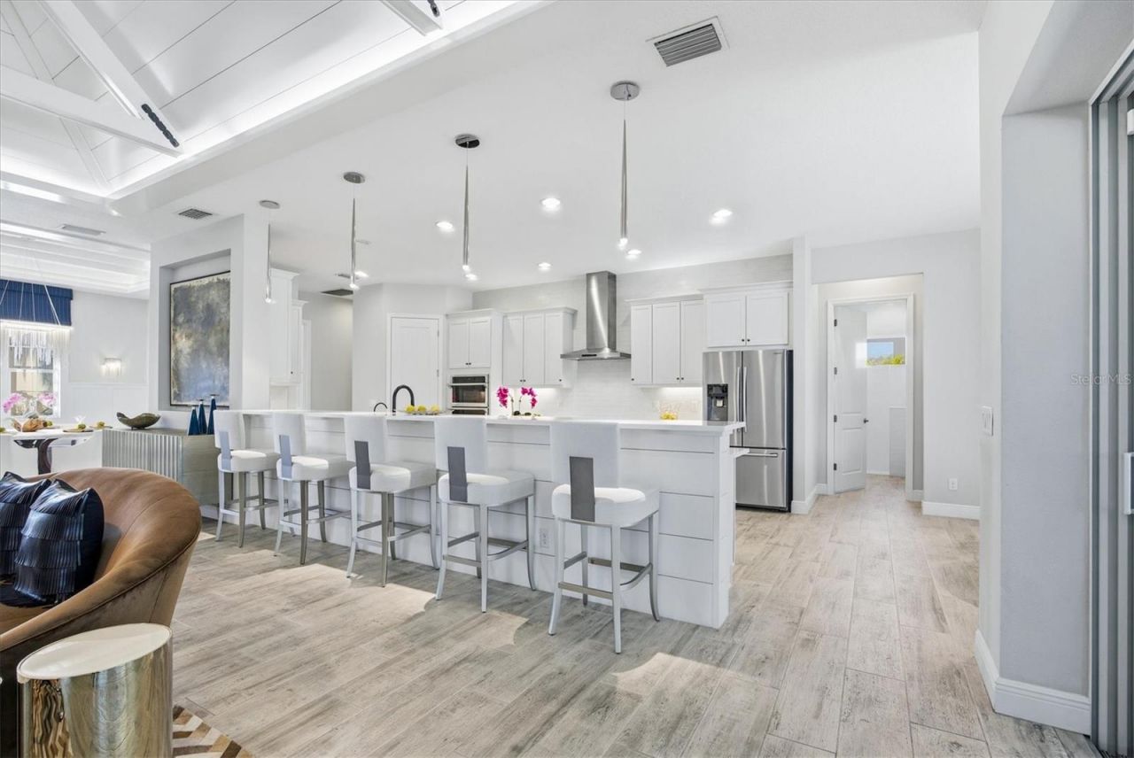 3467 Compound Court, Sarasota, FL 34240 Photo