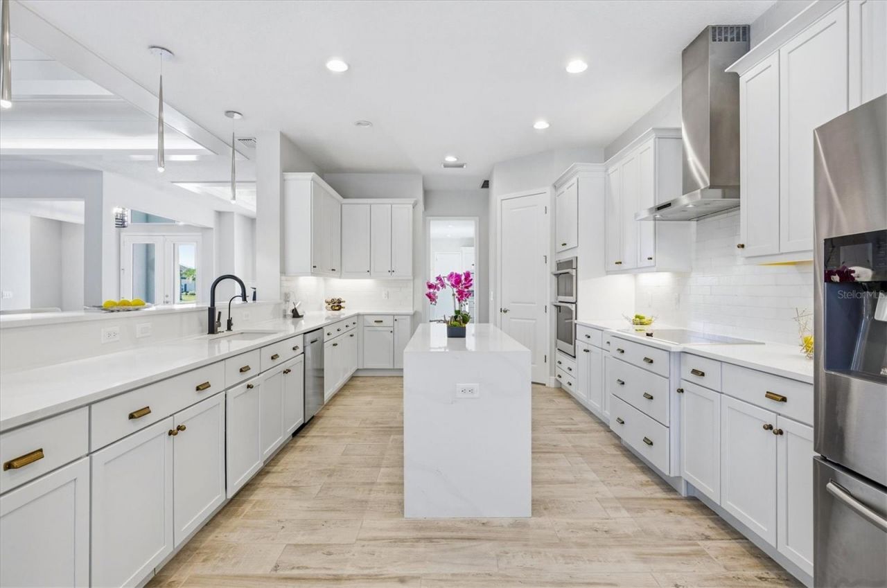 3467 Compound Court, Sarasota, FL 34240 Photo