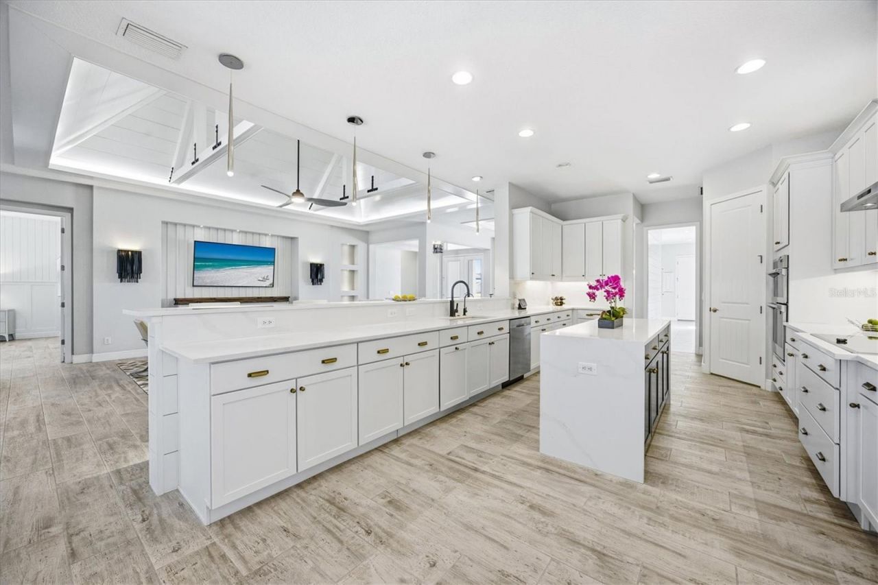 3467 Compound Court, Sarasota, FL 34240 Photo