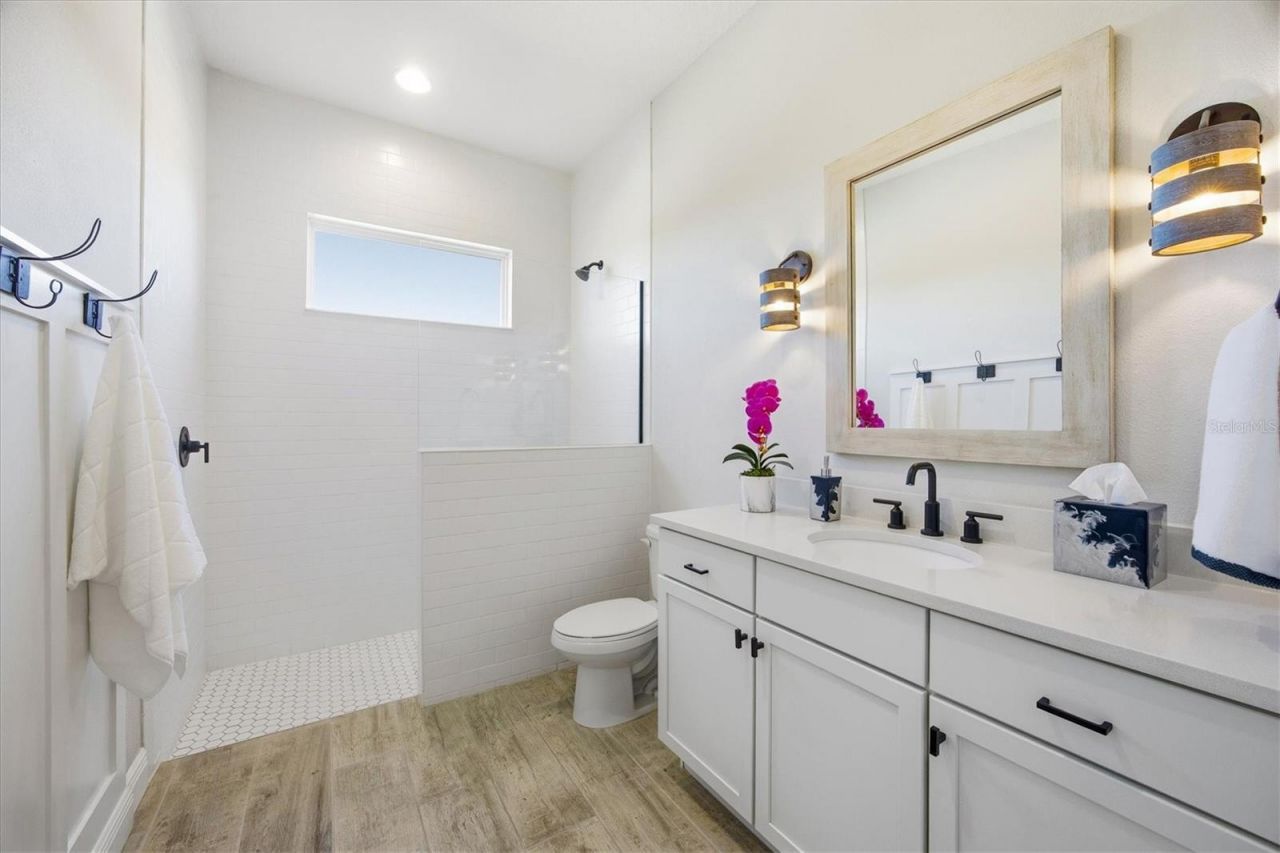3467 Compound Court, Sarasota, FL 34240 Photo