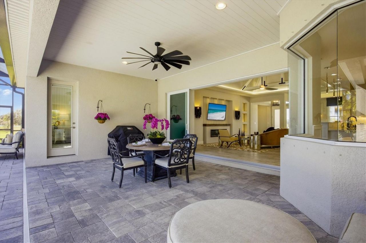 3467 Compound Court, Sarasota, FL 34240 Photo