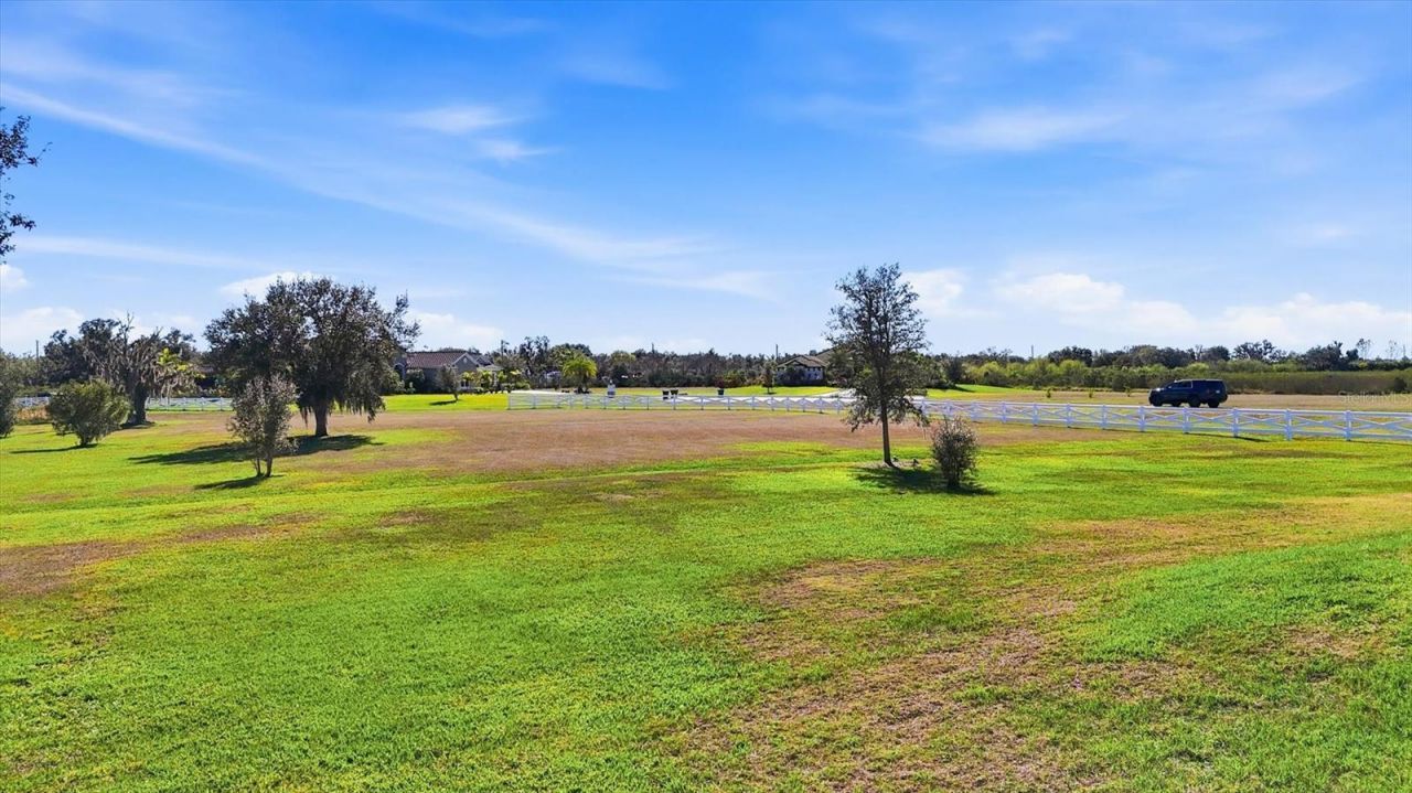 3467 Compound Court, Sarasota, FL 34240 Photo