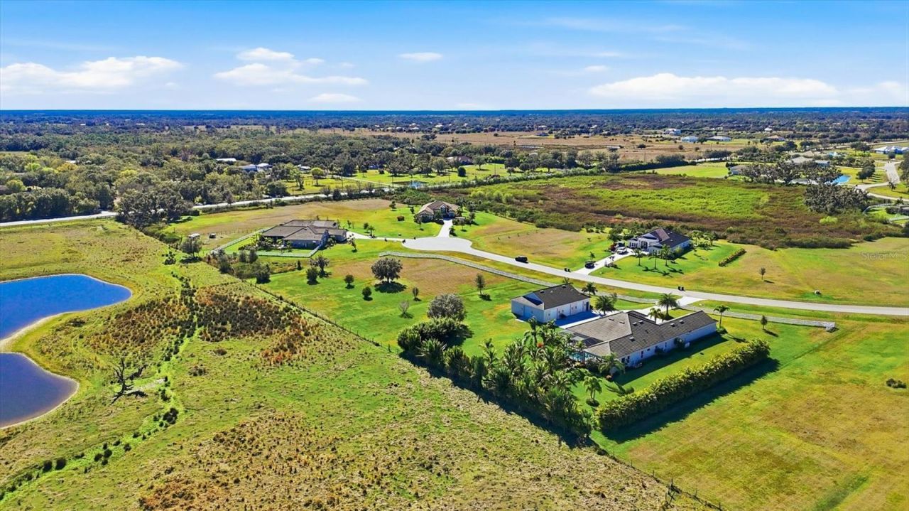 3467 Compound Court, Sarasota, FL 34240 Photo