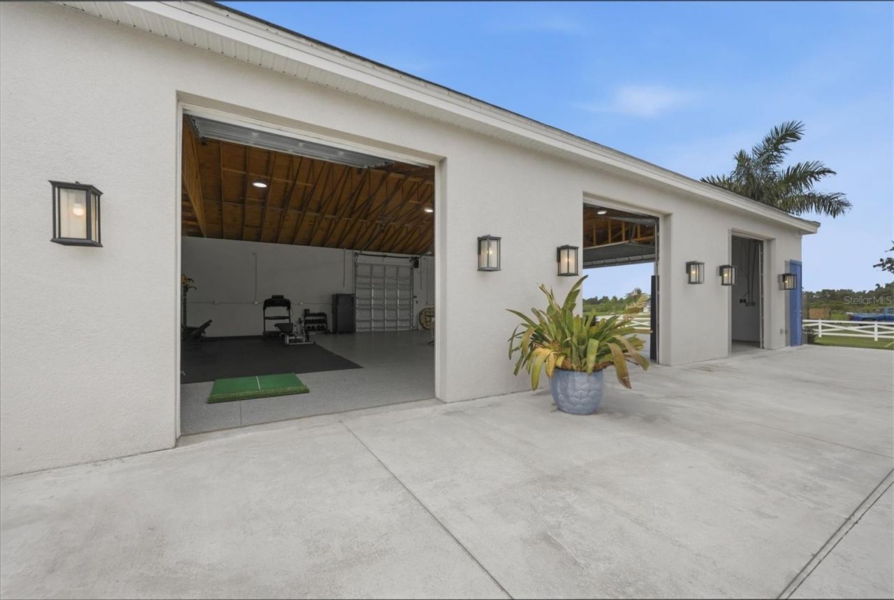 3467 Compound Court, Sarasota, FL 34240 Photo