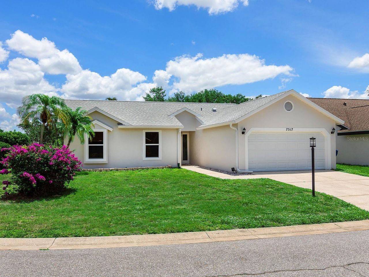 7517 38th Street Circle E, Sarasota, FL 34243 Photo