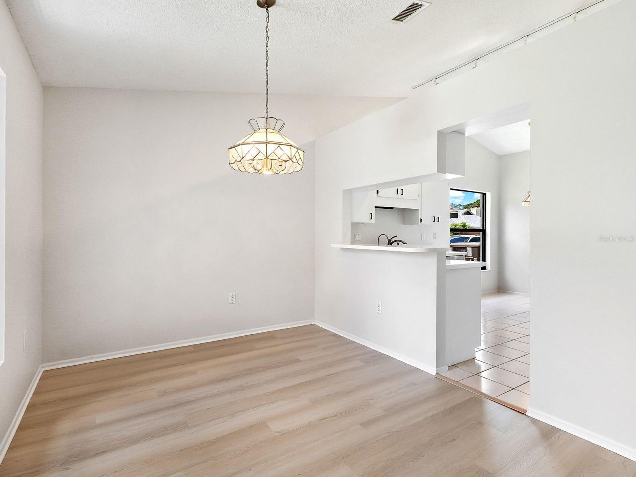 7517 38th Street Circle E, Sarasota, FL 34243 Photo