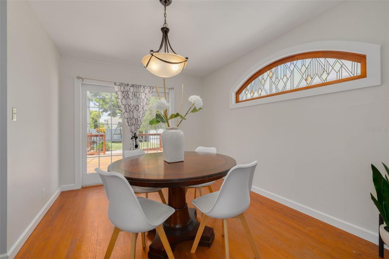 445 25th Avenue N, Saint Petersburg, FL 33704 Photo