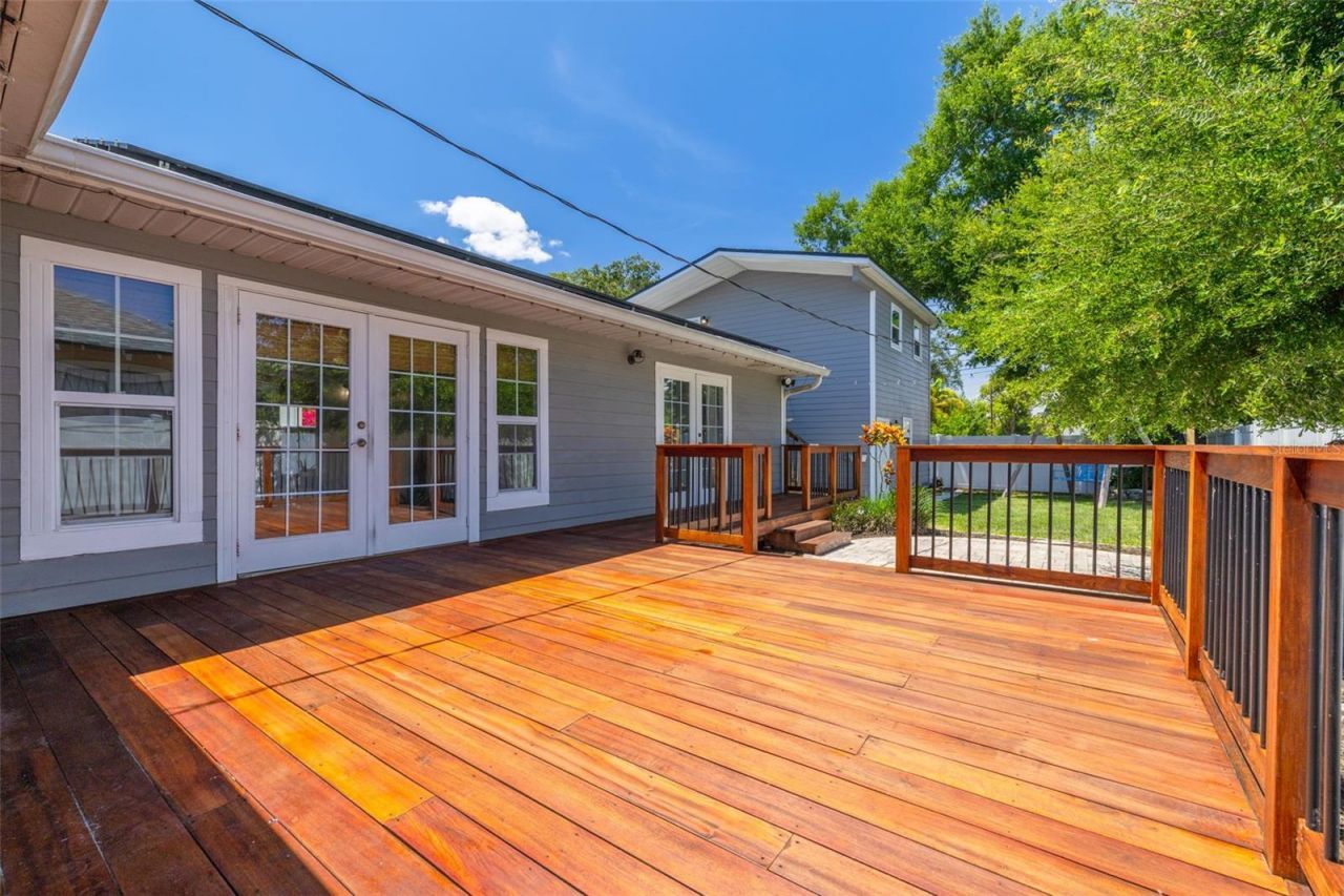 445 25th Avenue N, Saint Petersburg, FL 33704 Photo