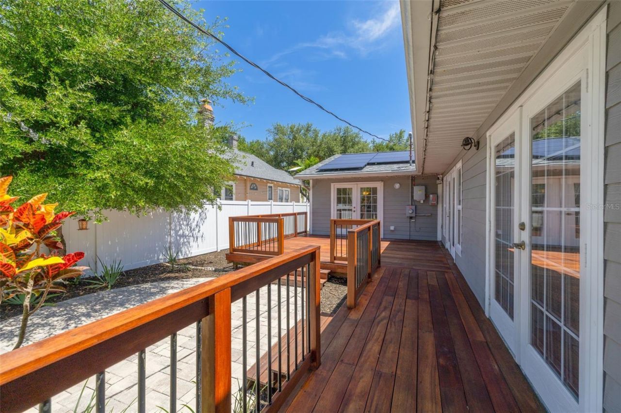 445 25th Avenue N, Saint Petersburg, FL 33704 Photo