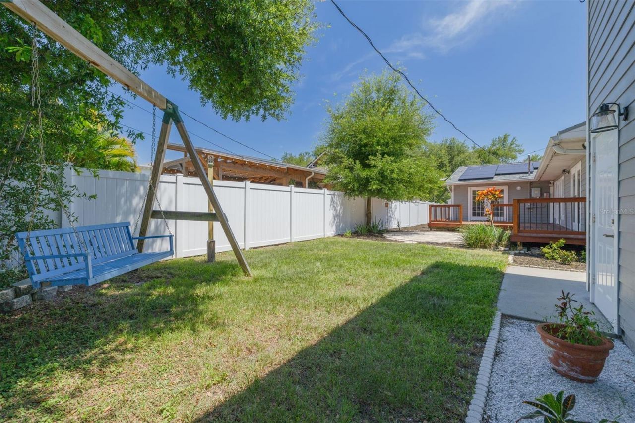445 25th Avenue N, Saint Petersburg, FL 33704 Photo