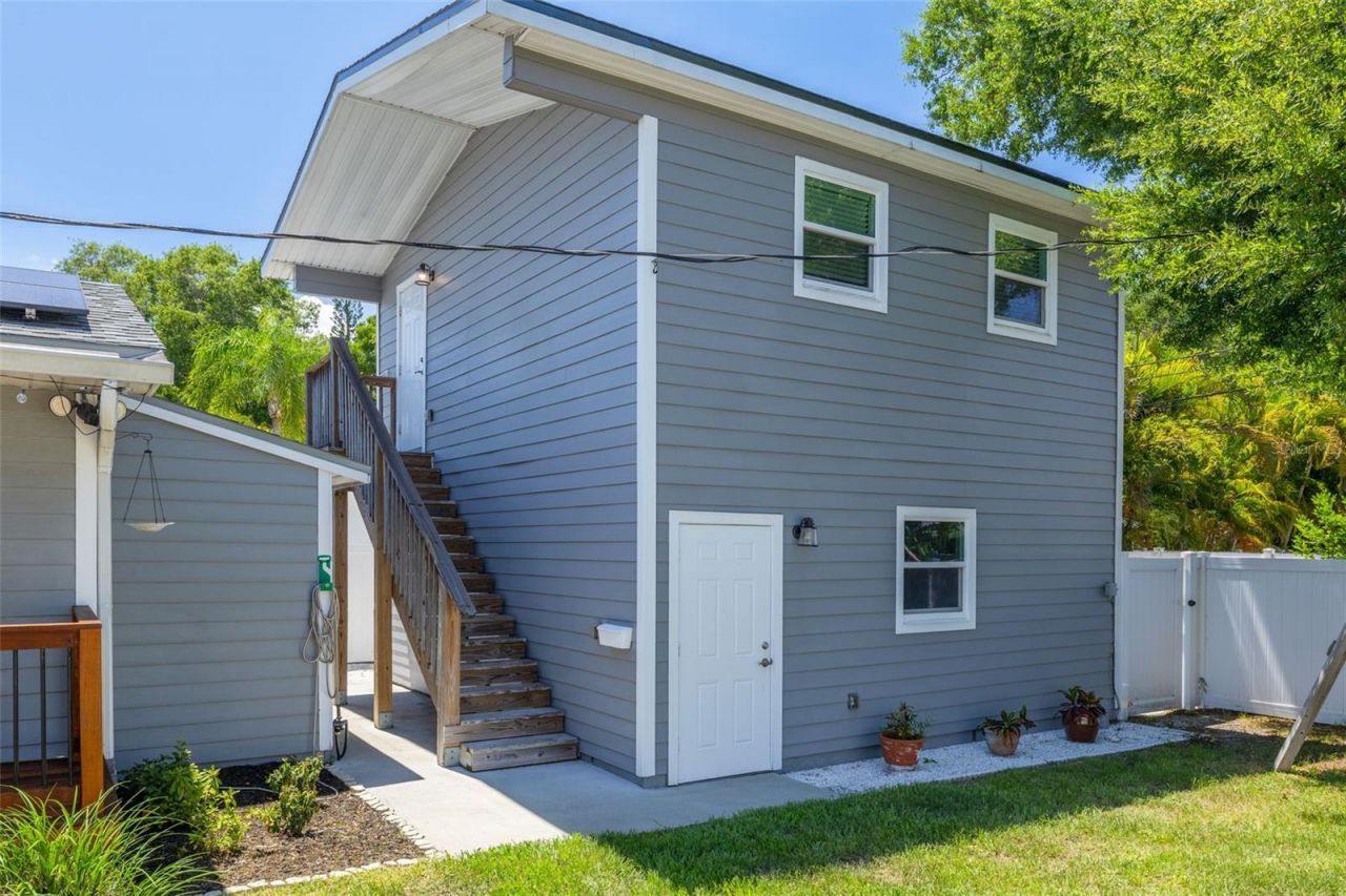 445 25th Avenue N, Saint Petersburg, FL 33704 Photo