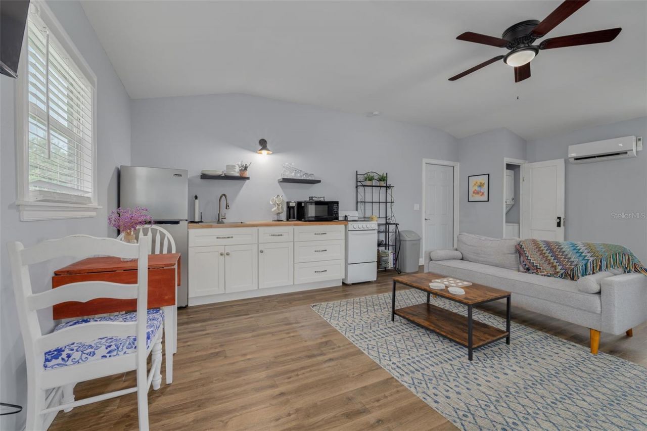 445 25th Avenue N, Saint Petersburg, FL 33704 Photo