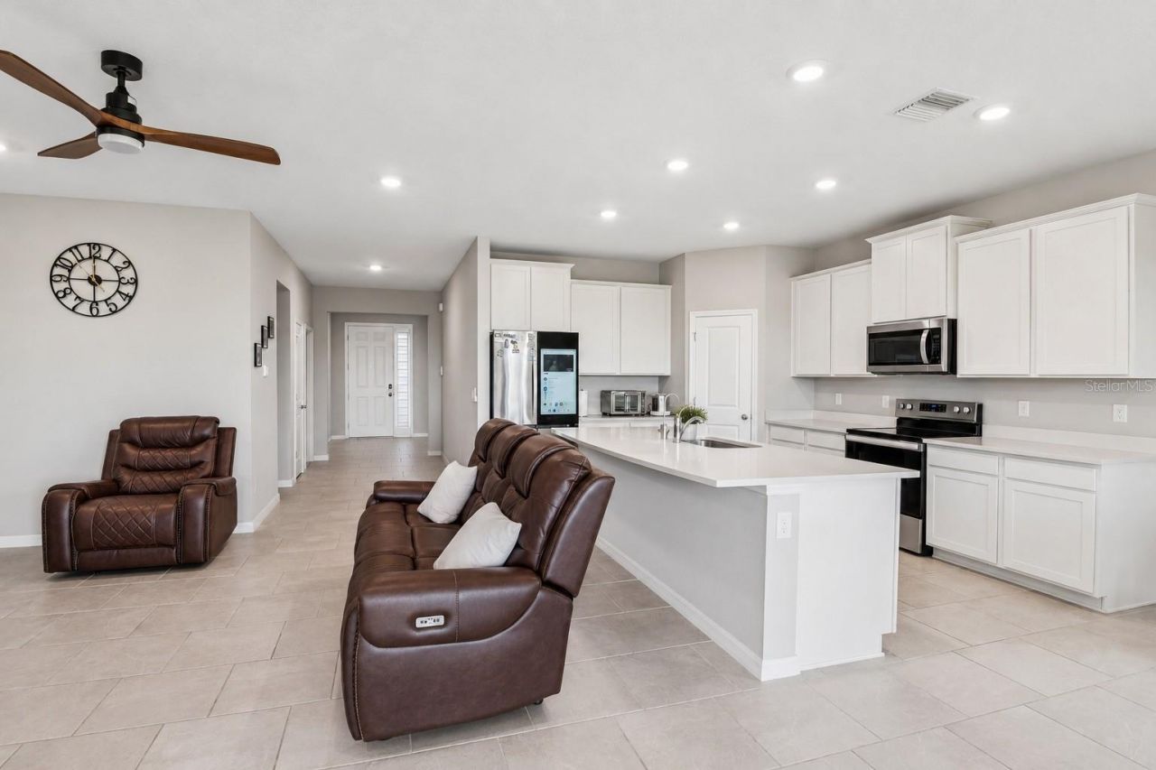 33508 Darley Dale Trail , Wesley Chapel, FL 33545 Photo