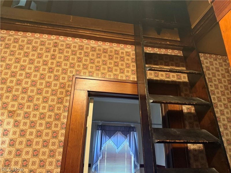 1011 Chalker Street, Akron, OH 44310 Photo 9