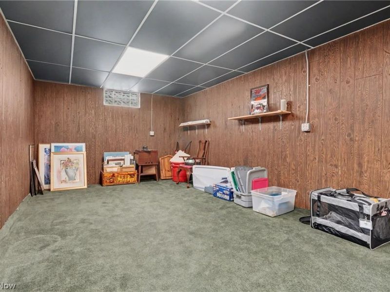 806 Tallkron Drive, Akron, OH 44305 Photo 23
