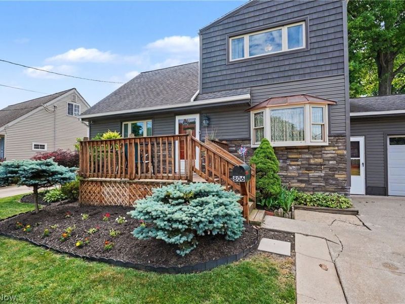 806 Tallkron Drive, Akron, OH 44305 Photo 29