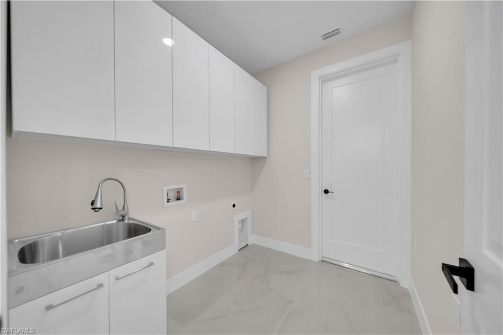 734 Theodore Vail St E, Lehigh Acres, FL 33974 Photo