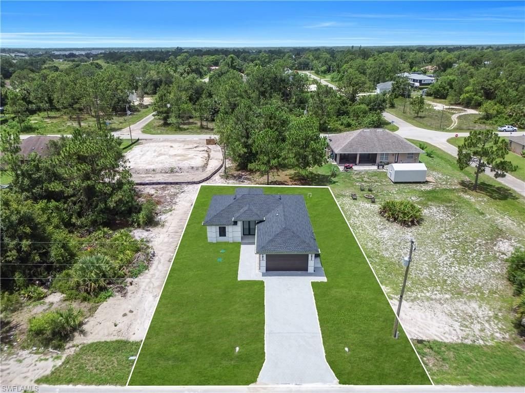 734 Theodore Vail St E, Lehigh Acres, FL 33974 Photo