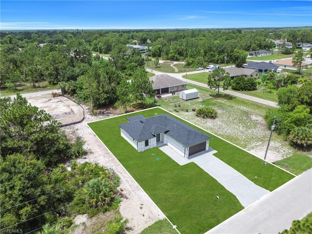 734 Theodore Vail St E, Lehigh Acres, FL 33974 Photo