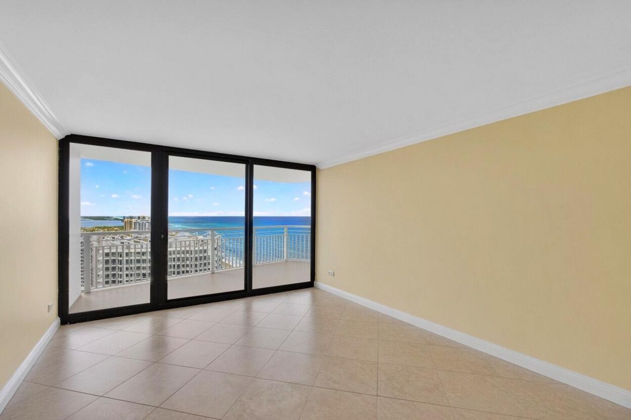 3000 N Ocean Drive, Unit 31 B, Singer Island, FL 33404 Photo