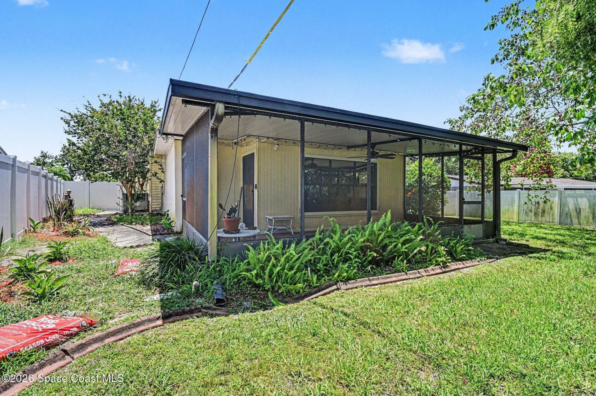 830 Hillcrest Avenue , Titusville, FL 32796 Photo