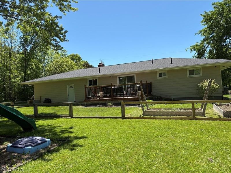 4424 N Lake Road, West Farmington, OH 44491 Photo 19
